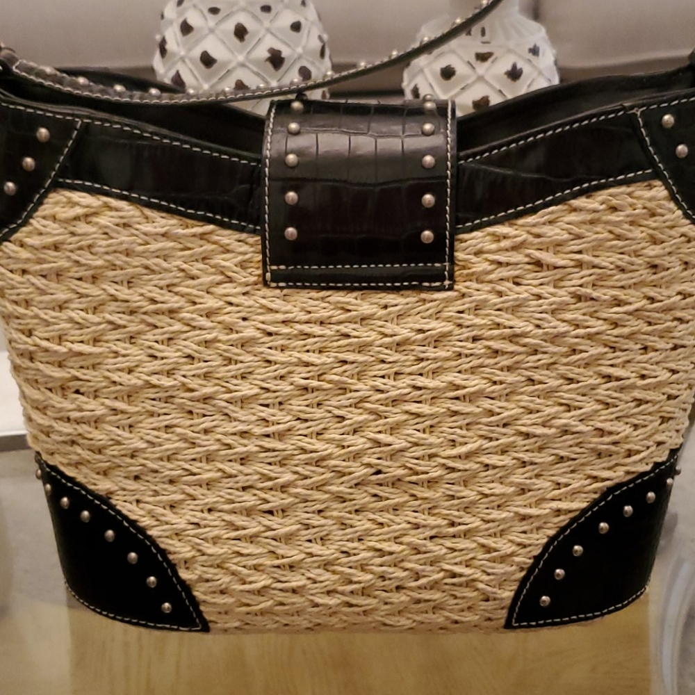 Brighton Retired Straw Handbag - Picture 5 of 14